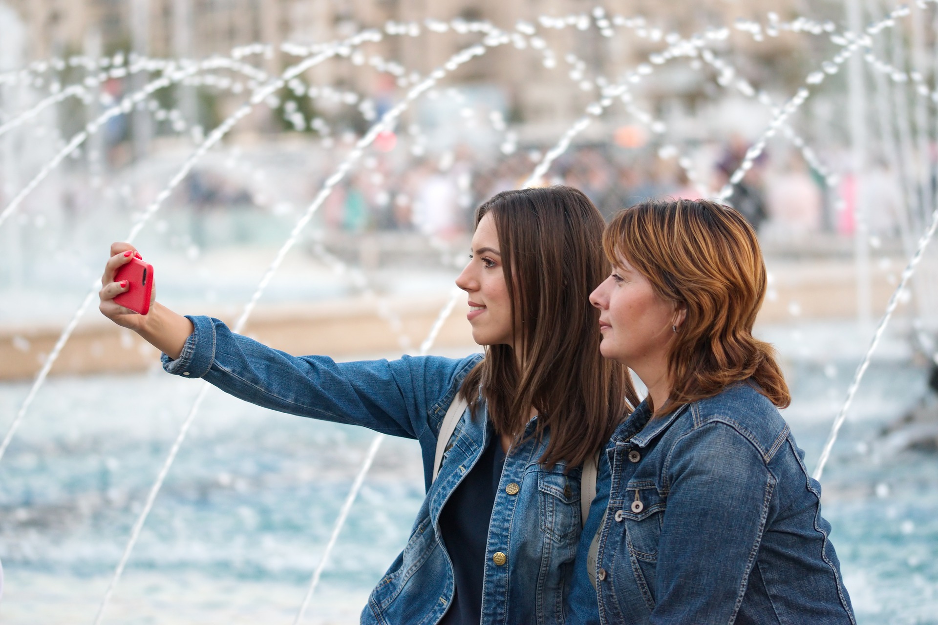 Is it Possible to Market Within a Live Video?